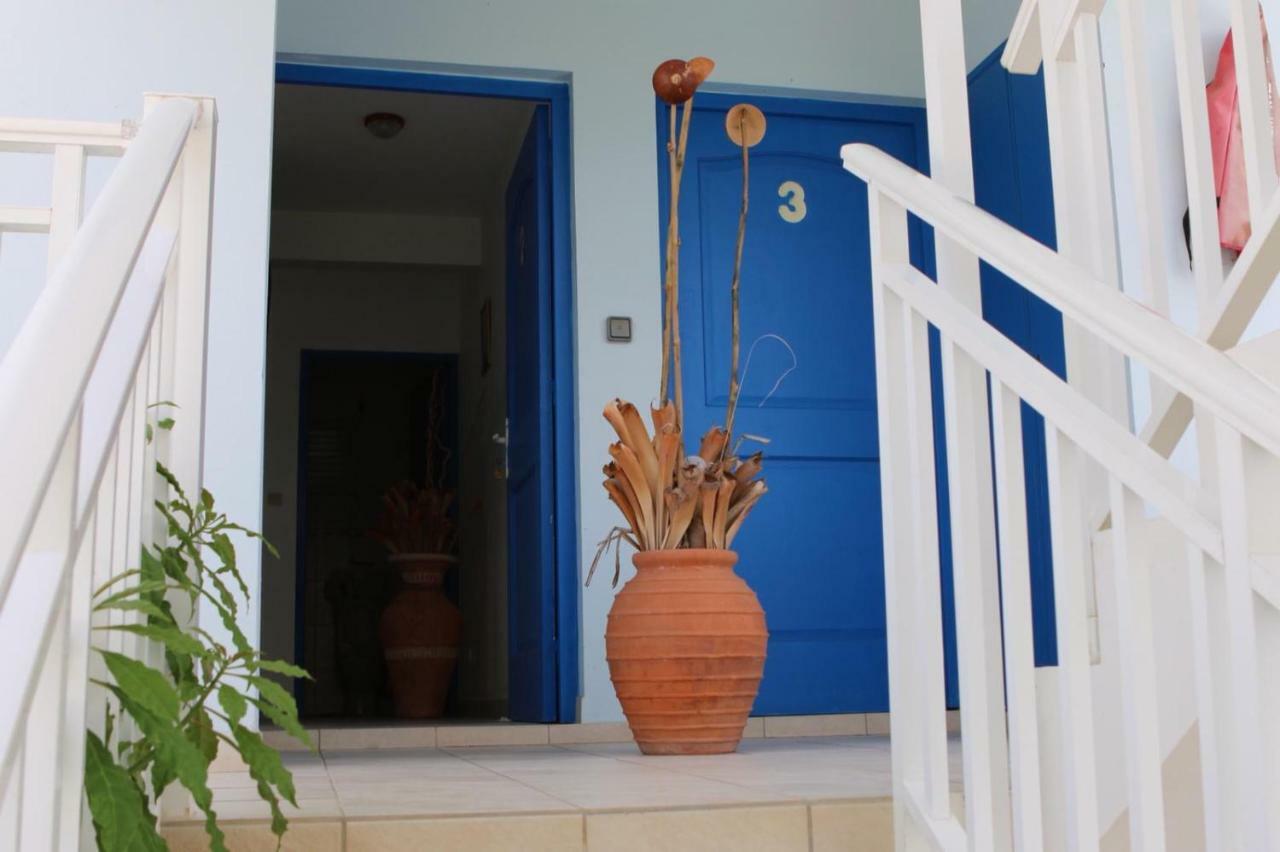 Bed & Breakfast 6 Suites Piscine Et Plage Pointe Faula Le Vauclin Exterior foto